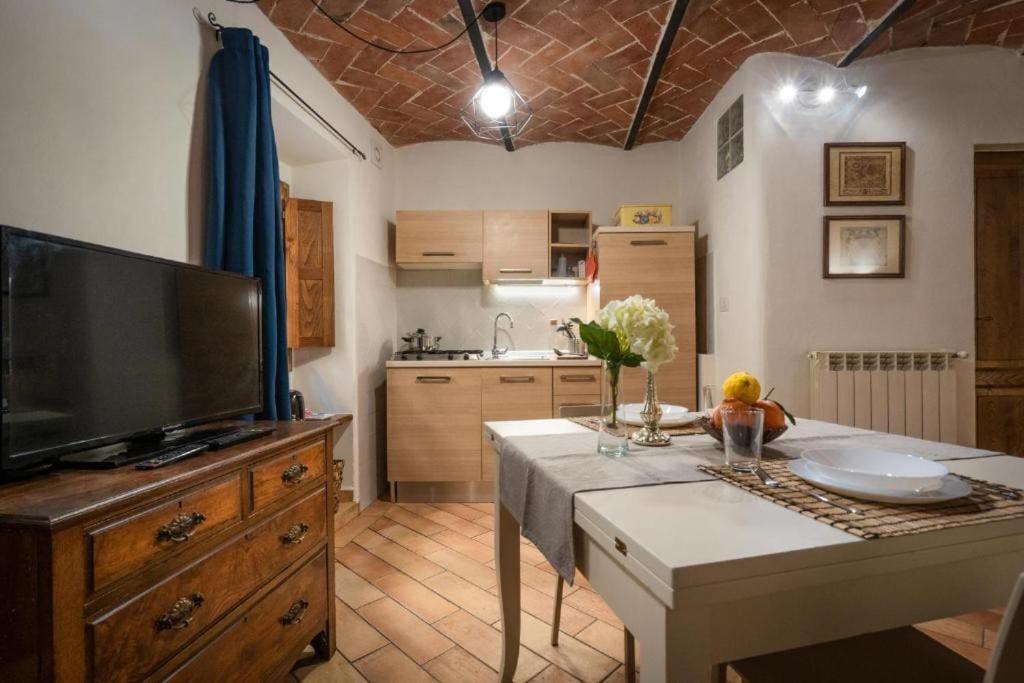 Dimora Vasari Apartment Арецо Екстериор снимка