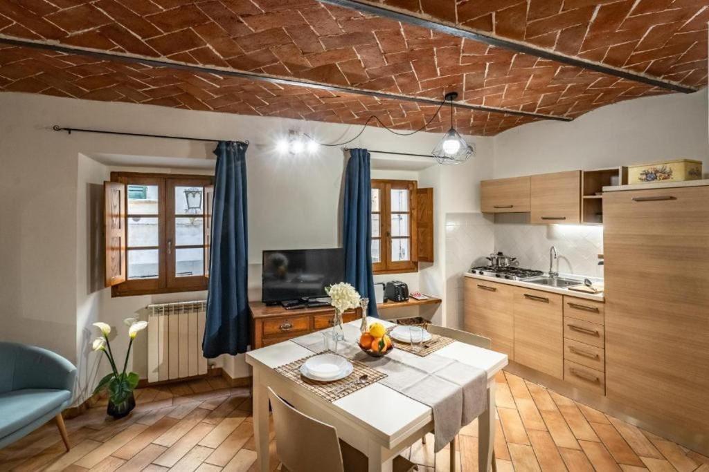 Dimora Vasari Apartment Арецо Екстериор снимка